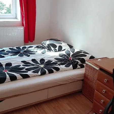 Apartment Newly Furnished Flat In The Centre *